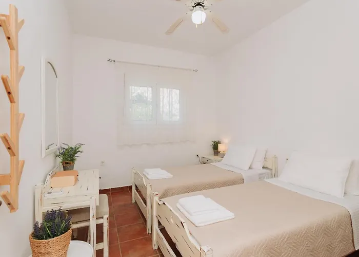 Anatoli Traditional Tatil Evi Archangelos (Rhodes)